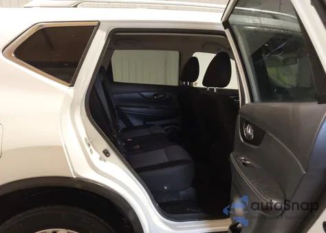 2018 Nissan Rogue Sv z USA, uszkodzony, nr VIN JN8AT2MV7JW327835